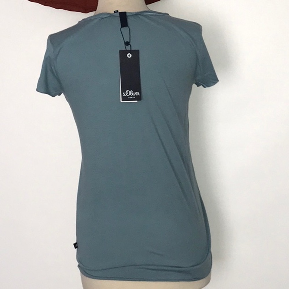 2 NWT LAZY DAYS T-SHIRTS SIZE SMALL OLIVER Z39-35 - Picture 3 of 7